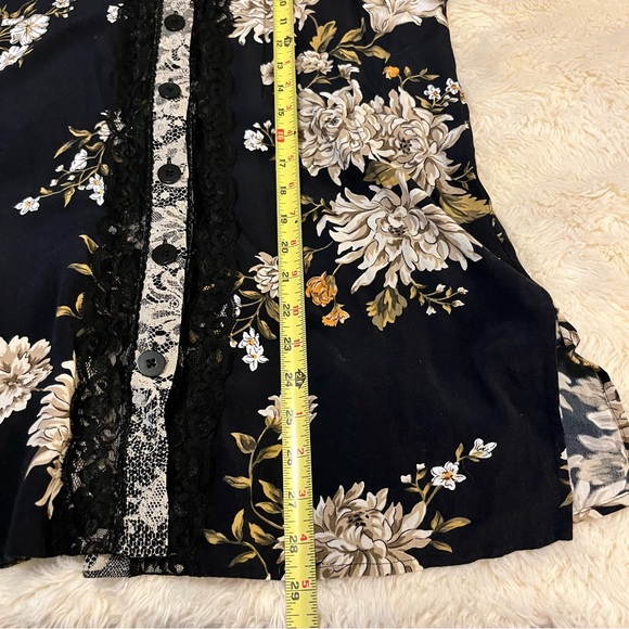 In Encore Flowy Floral Boho Coverup Lounging Button Down Light Jacket Top - Picture 8 of 11